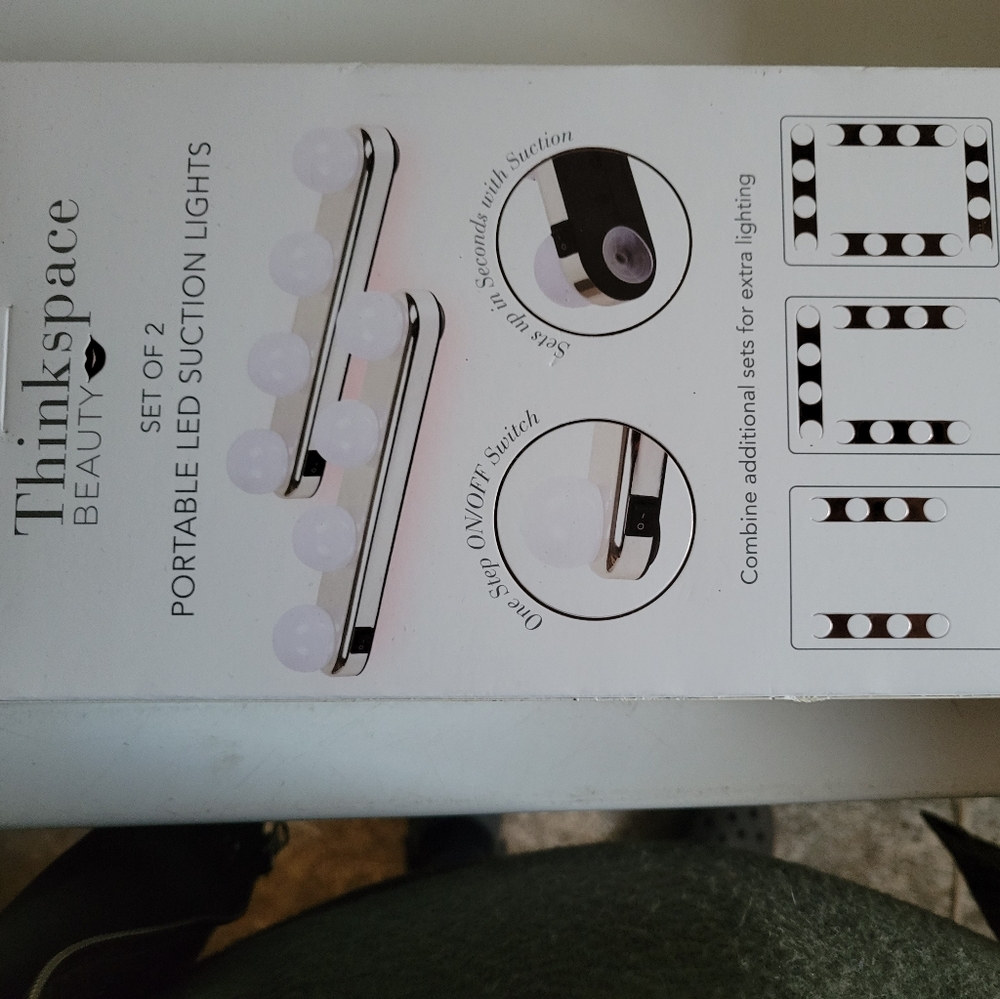 Thinkspace Beauty portable lights